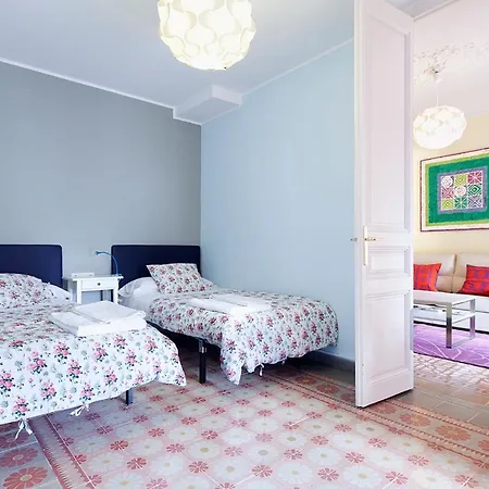 Apartment Rambla Paris